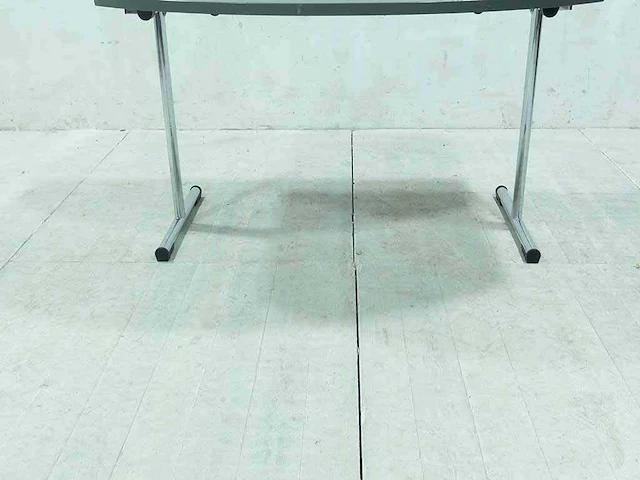 Klaptafel met ronde rand (4x) - afbeelding 4 van  5