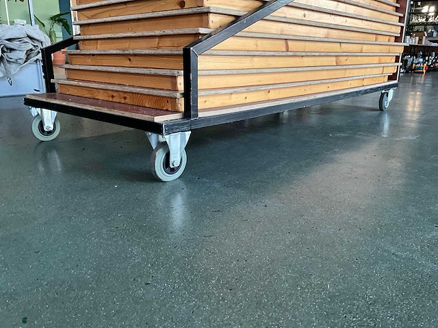 Klaptafels op trolly (16x) - afbeelding 7 van  8