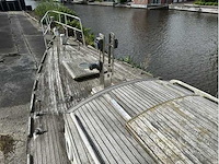 Klassiek houten zeiljacht - afbeelding 19 van  22