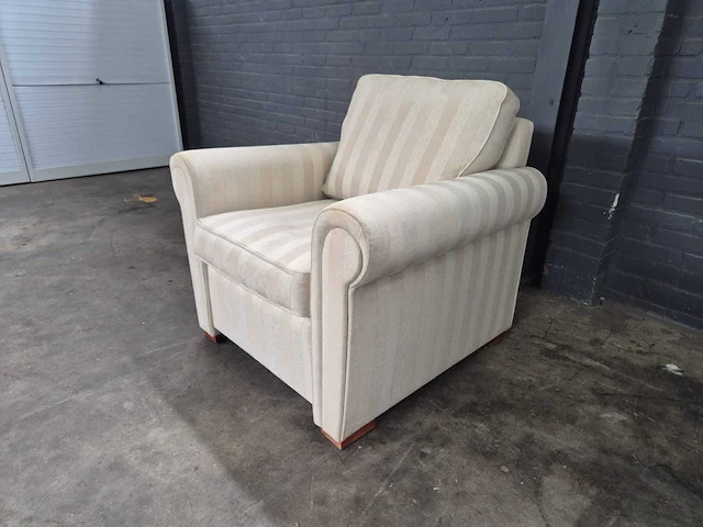 Klassieke - fauteuil - stoel - arm chair - afbeelding 2 van  8