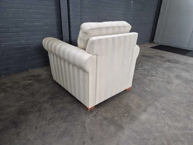 Klassieke - fauteuil - stoel - arm chair - afbeelding 5 van  8