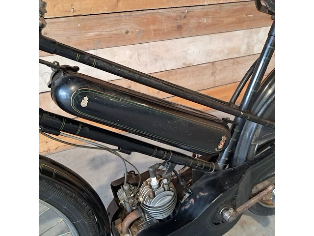 Klassieke bromfiets, gruno, vap.4, zwart, 1951 - afbeelding 3 van  41