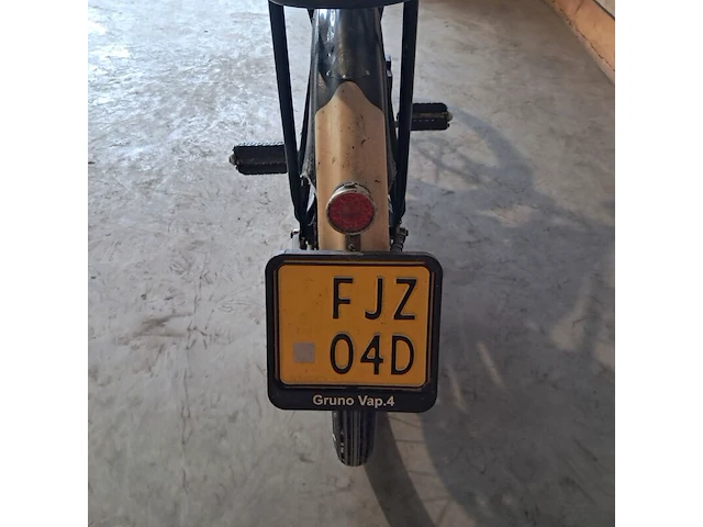 Klassieke bromfiets, gruno, vap.4, zwart, 1951 - afbeelding 10 van  41