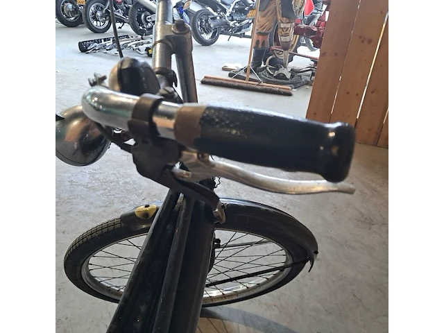 Klassieke bromfiets, gruno, vap.4, zwart, 1951 - afbeelding 18 van  41