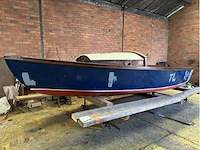 Klassieke houten zeilboot - afbeelding 6 van  13