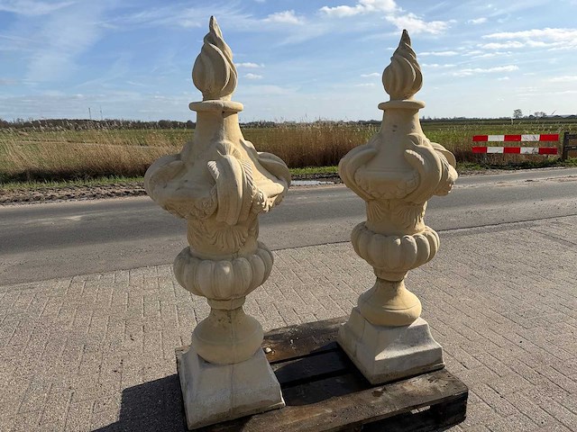 Klassieke sculptuur (2x) - afbeelding 4 van  4