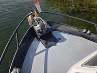 Klassieke stalen motorboot met flybridge en compleet interieur - afbeelding 16 van  18