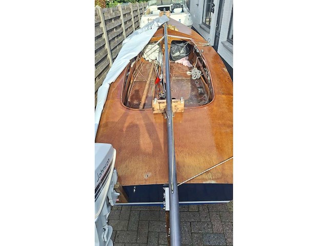 Klassieke zeilboot - 6 meter - afbeelding 2 van  15