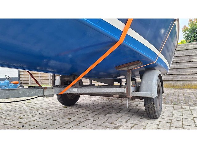 Klassieke zeilboot - 6 meter - afbeelding 12 van  15