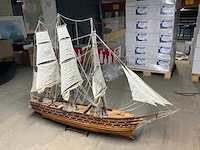 Klassieke zeilboot miniatuur - afbeelding 1 van  9