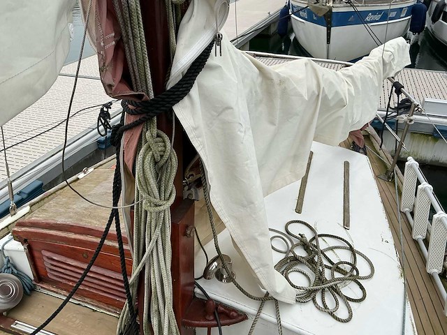 Klassieke zeilboot - afbeelding 19 van  31