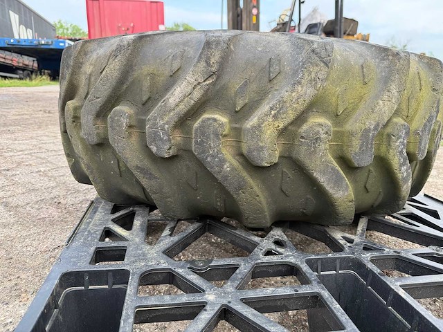 Kleber - super lug - band 12.5r18 - afbeelding 5 van  6