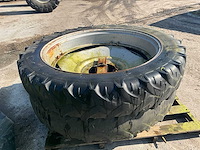 Kleber radial 300/95r46 band met velg - afbeelding 4 van  8