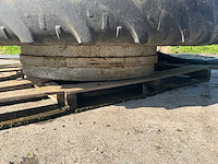 Kleber radial 300/95r46 band met velg - afbeelding 8 van  8