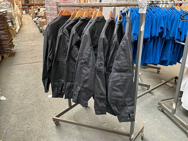 Kleding (10x) - afbeelding 1 van  1