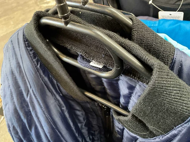 Kleding (10x) - afbeelding 3 van  8
