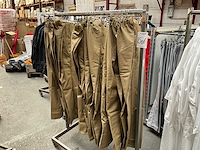 Kleding (12x) - afbeelding 1 van  1