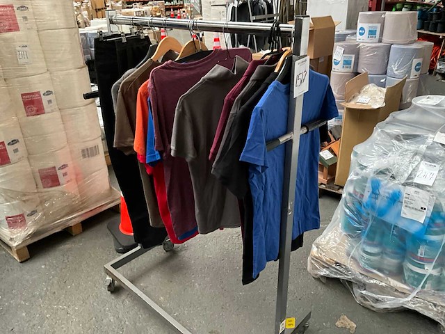 Kleding (13x) - afbeelding 1 van  5