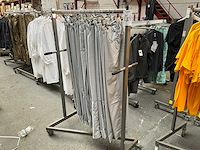 Kleding (13x) - afbeelding 1 van  4