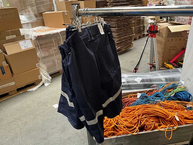 Kleding (13x) - afbeelding 4 van  5