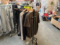 Kleding (14x) - afbeelding 1 van  7