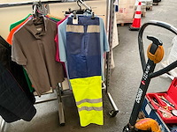 Kleding (14x) - afbeelding 10 van  10