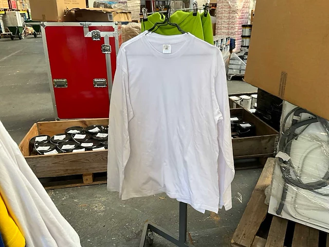 Kleding (14x) - afbeelding 4 van  7