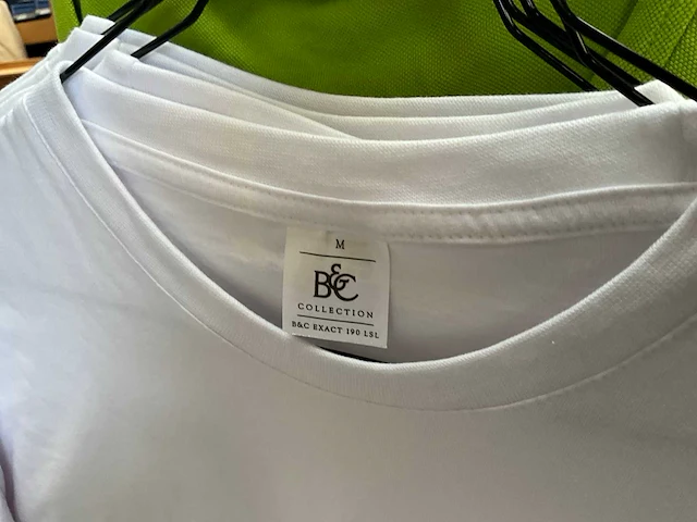 Kleding (14x) - afbeelding 5 van  7