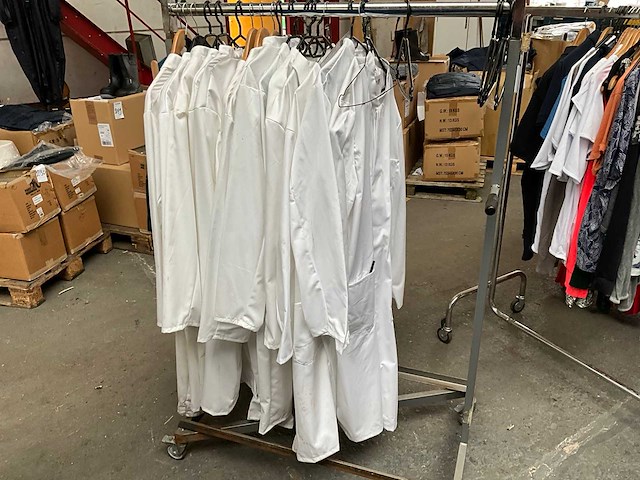 Kleding (15x) - afbeelding 1 van  1