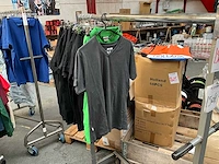 Kleding (16x) - afbeelding 3 van  7
