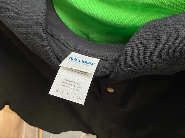 Kleding (16x) - afbeelding 7 van  7