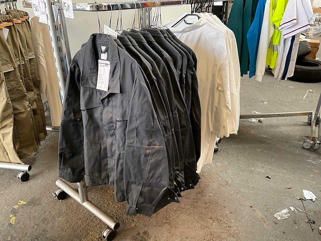 Kleding (19x) - afbeelding 1 van  1