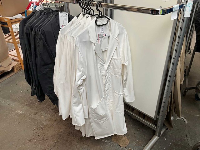 Kleding (19x) - afbeelding 2 van  5