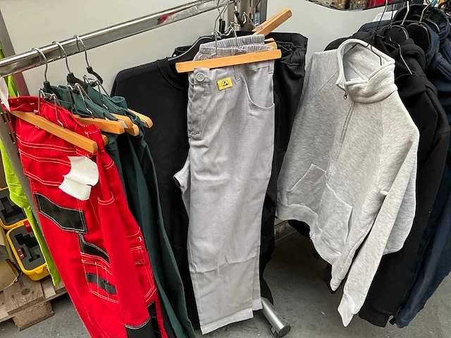 Kleding (20x) - afbeelding 8 van  14