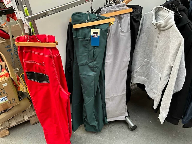 Kleding (20x) - afbeelding 9 van  14