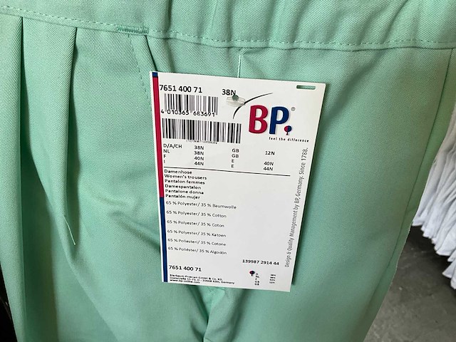 Kleding (22x) - afbeelding 6 van  9