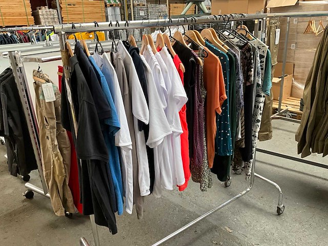 Kleding (27x) - afbeelding 4 van  11