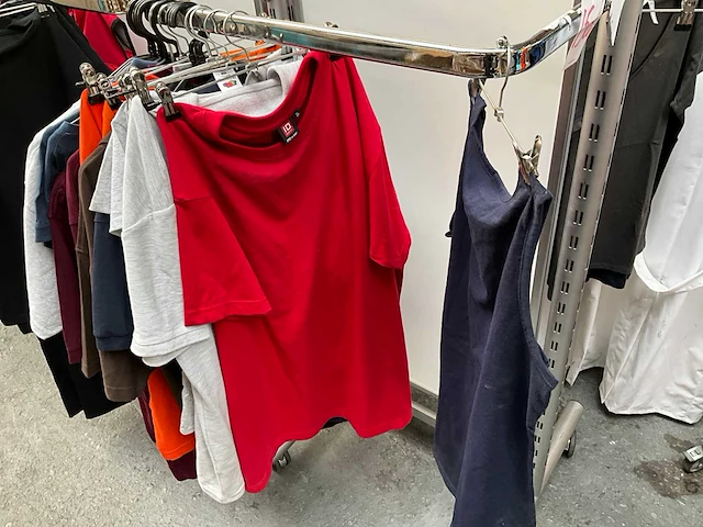 Kleding (29x) - afbeelding 11 van  16