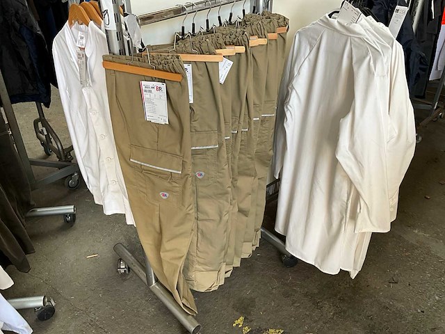 Kleding (30x) - afbeelding 4 van  6