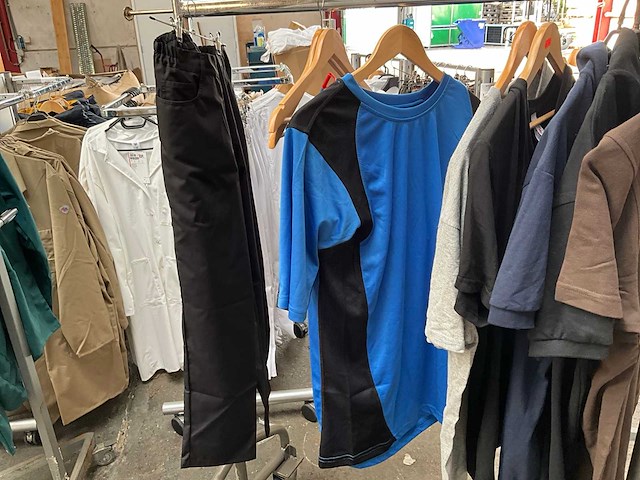 Kleding (7x) - afbeelding 6 van  6