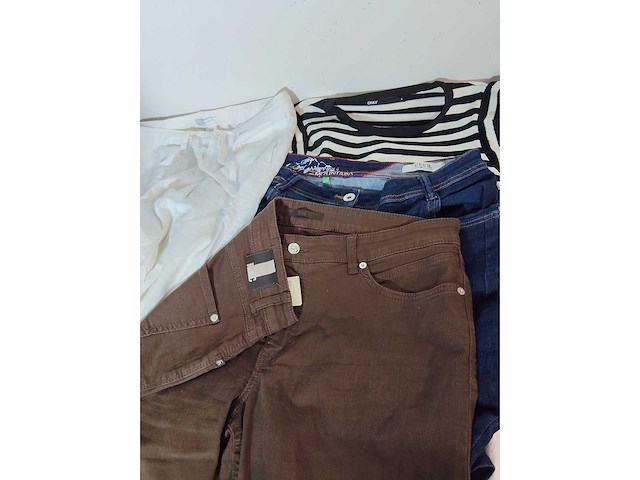 Kleding mix dames/heren (+550 stuks) - afbeelding 27 van  61