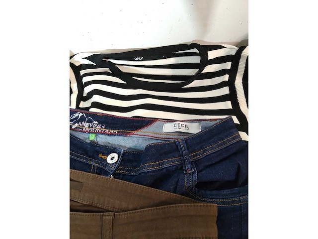 Kleding mix dames/heren (+550 stuks) - afbeelding 28 van  61
