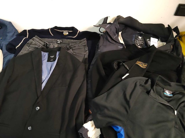 Kleding mix dames/heren (+550 stuks) - afbeelding 35 van  61