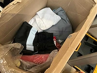 Kleding - afbeelding 2 van  4