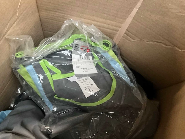 Kleding - afbeelding 4 van  4