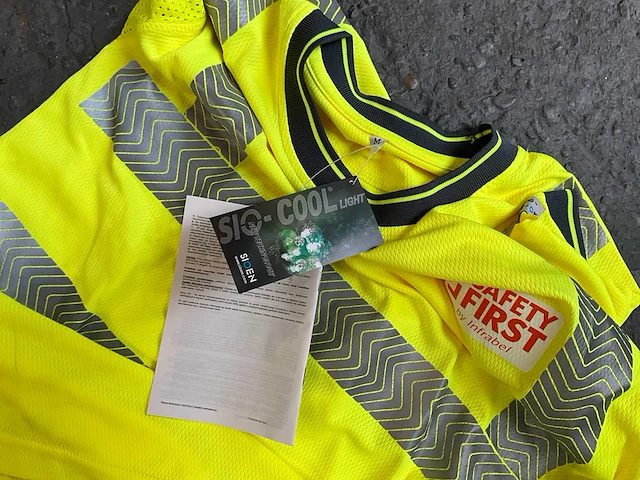 Kleding - afbeelding 6 van  6