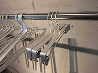 Kledinghanger aluminium (80x) - afbeelding 3 van  3
