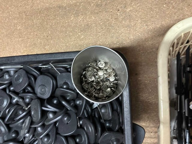 Kledinghangers en beveiligingstags - afbeelding 3 van  4