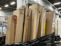 Kledingkast (16x) - afbeelding 1 van  7