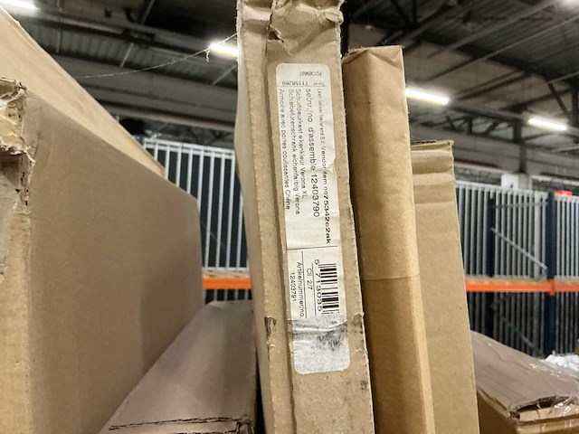 Kledingkast (16x) - afbeelding 7 van  7